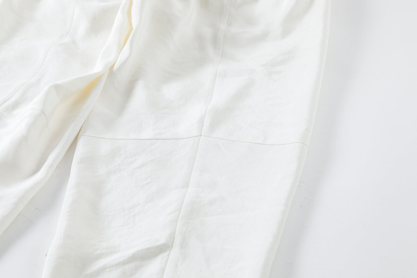 山内 / yc70-261-sili ビンテージシルクリネン・ワンカットイージーパンツ - off white
