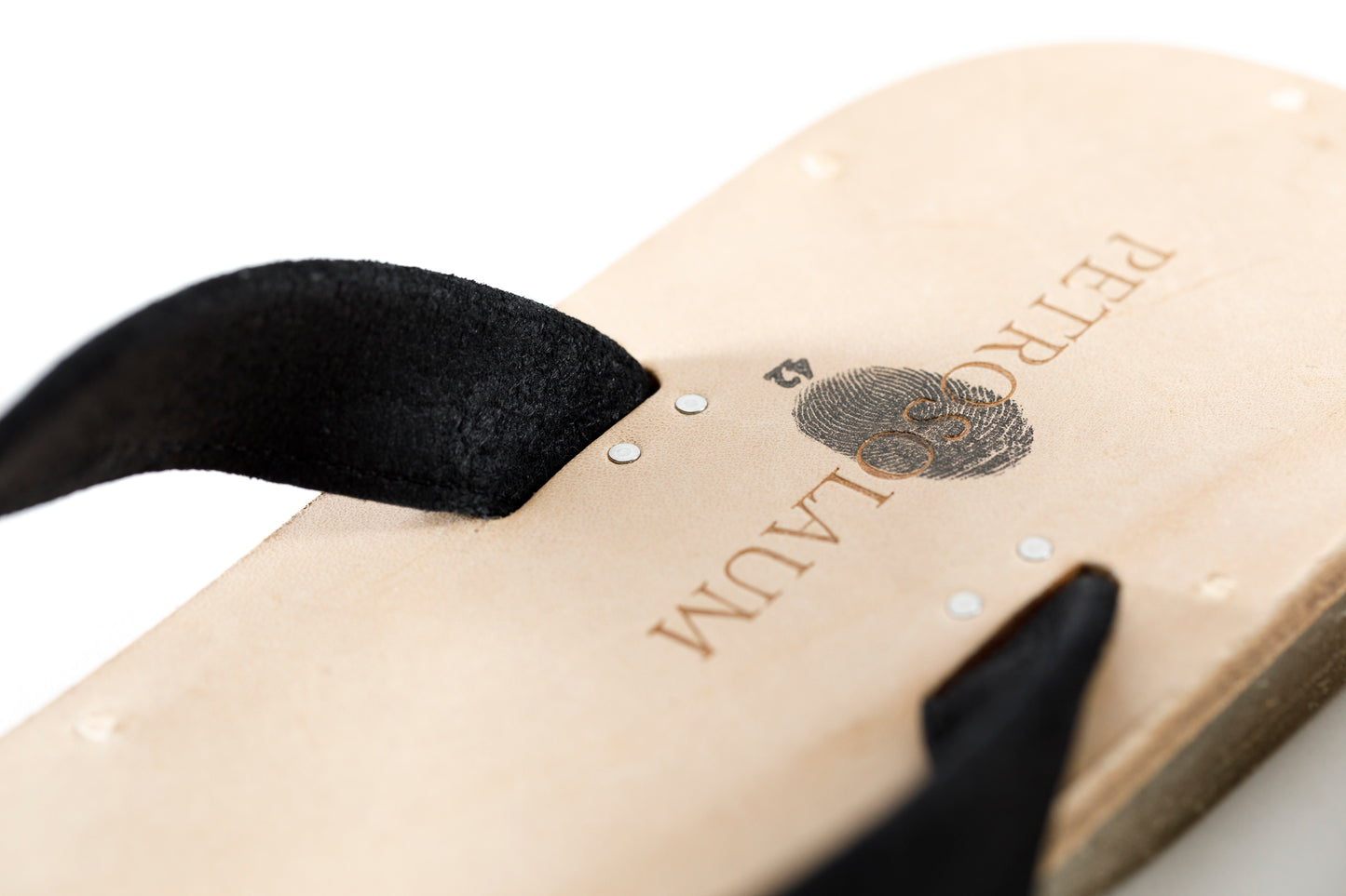 PETROSOLAUM / B-SANDALS(Horse reverse) - Black