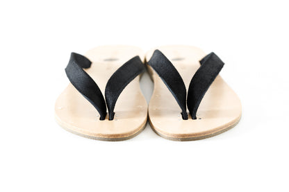 PETROSOLAUM / B-SANDALS(Horse reverse) - Black