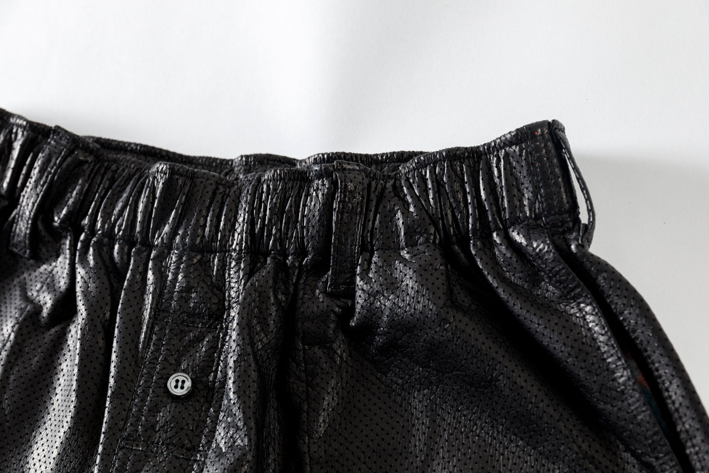 Willow Pants / P-007 Leather Shorts - Black(Punching Leather)