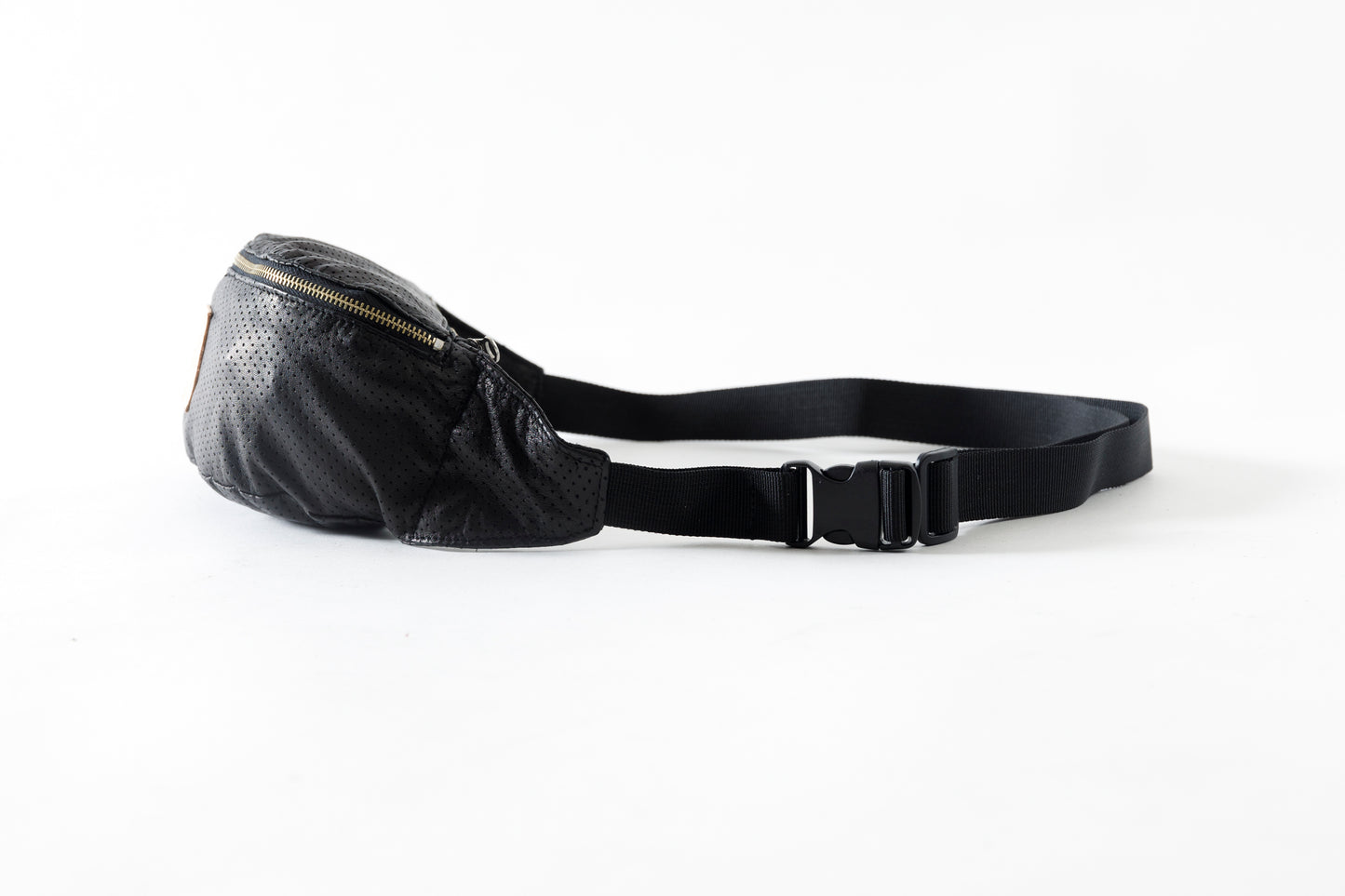Willow Pants / P-015 Waist Pouch - Cowhide Punching Leather