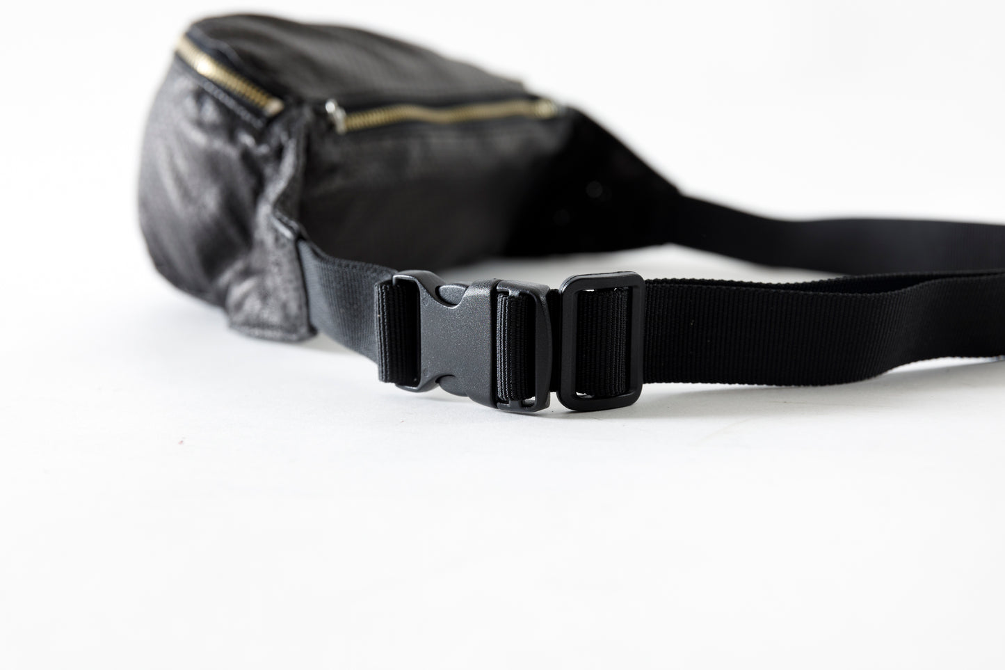 Willow Pants / P-015 Waist Pouch - Cowhide Punching Leather