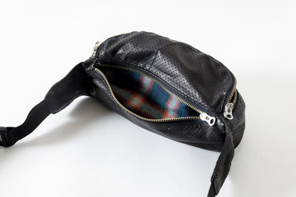 Willow Pants / P-015 Waist Pouch - Cowhide Punching Leather