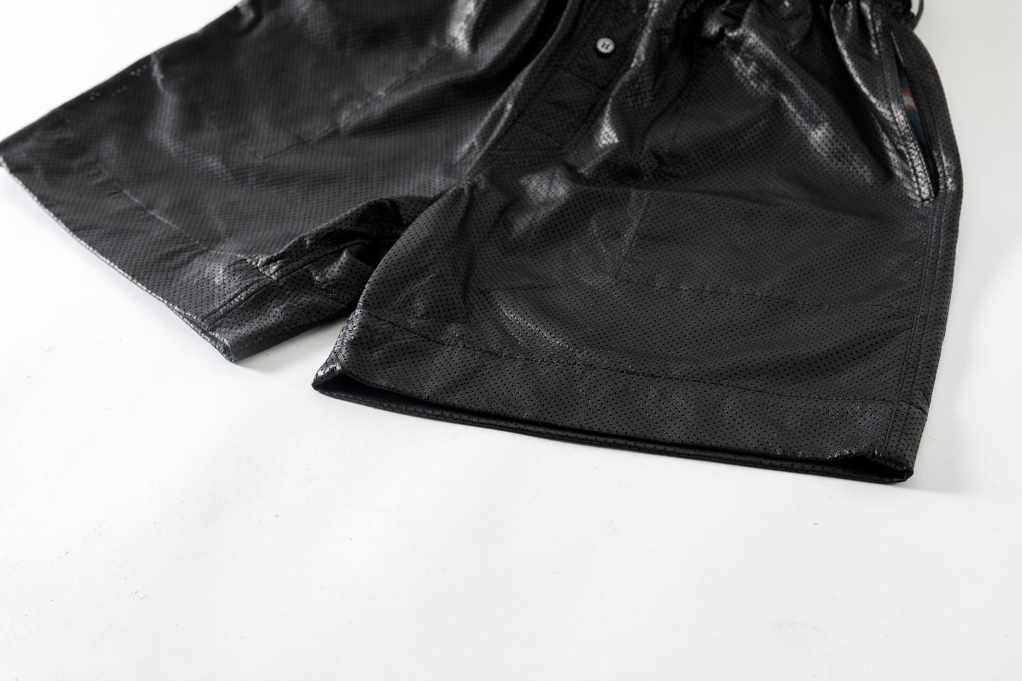 Willow Pants / P-007 Leather Shorts - Black(Punching Leather)