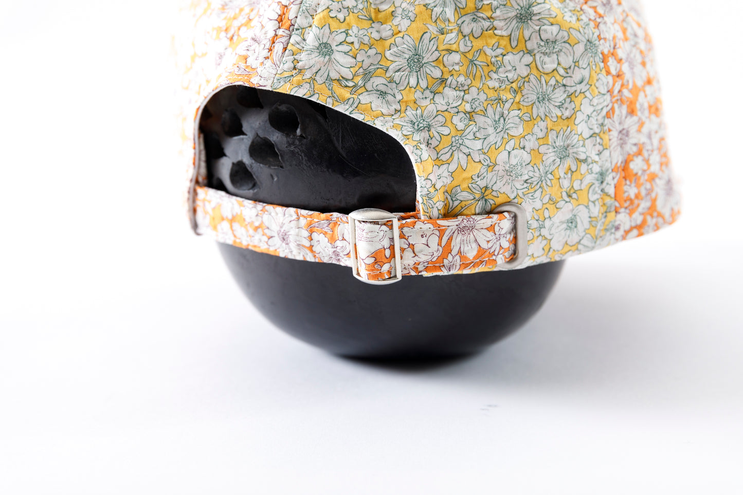 AMIACALVA /  AZ002 Aerobi Cap - Flower Orange