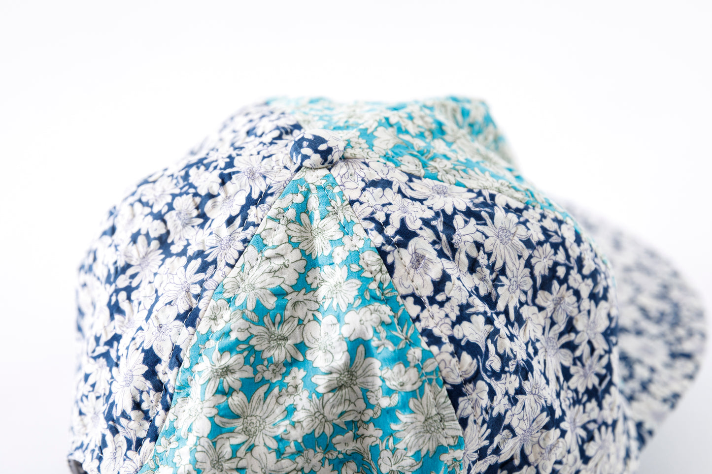 AMIACALVA /  AZ002 Aerobi Cap - Flower Navy