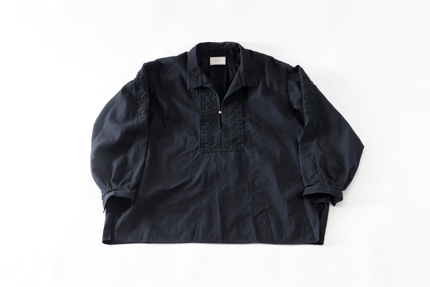SARTO / COTTON CHANMBRAY EMBROIGERY SHIRT - BLACK