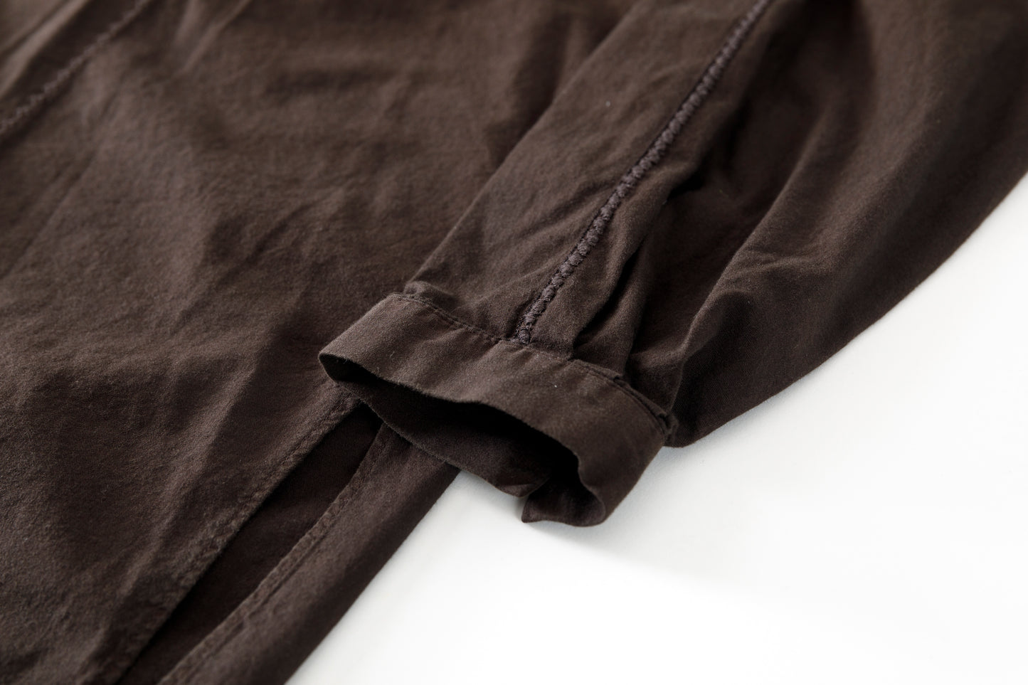 SARTO / COTTON CHANMBRAY EMBROIGERY SHIRT - DARK BROWN