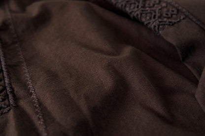SARTO / COTTON CHANMBRAY EMBROIGERY SHIRT - DARK BROWN