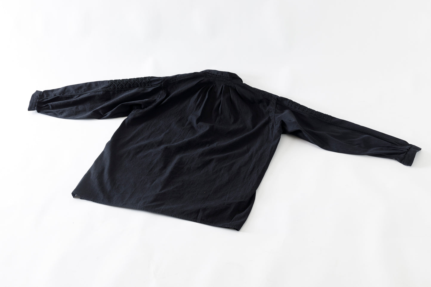 SARTO / COTTON CHANMBRAY EMBROIGERY SHIRT - BLACK