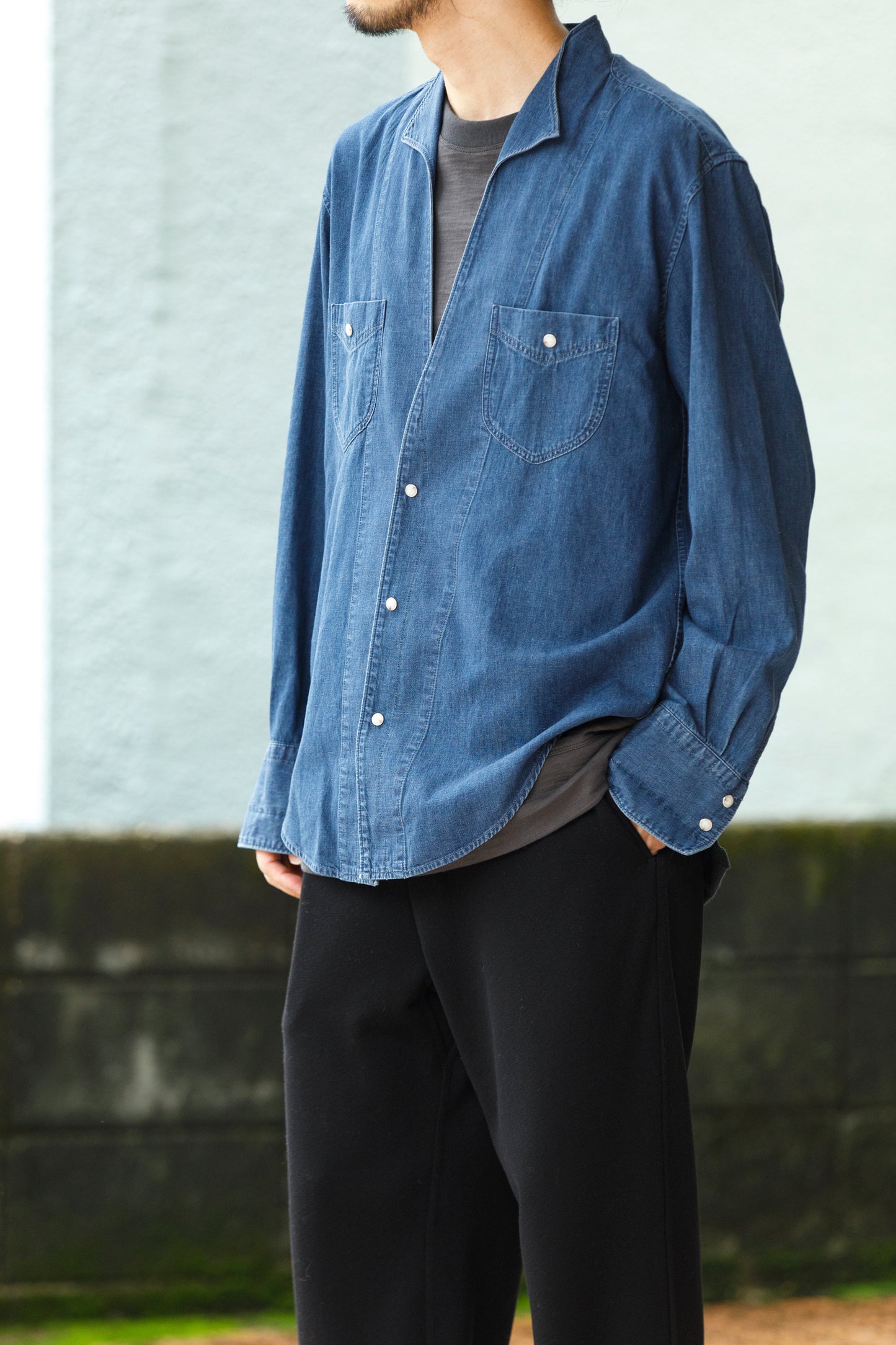 SARTO / LIGHT SELVAGE DENIM WING COLLAR SHIRT - WASHED INDIGO