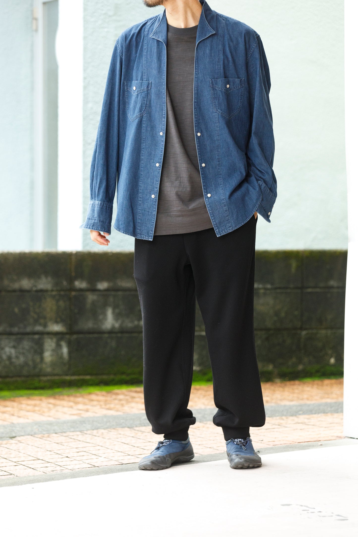 SARTO / LIGHT SELVAGE DENIM WING COLLAR SHIRT - WASHED INDIGO