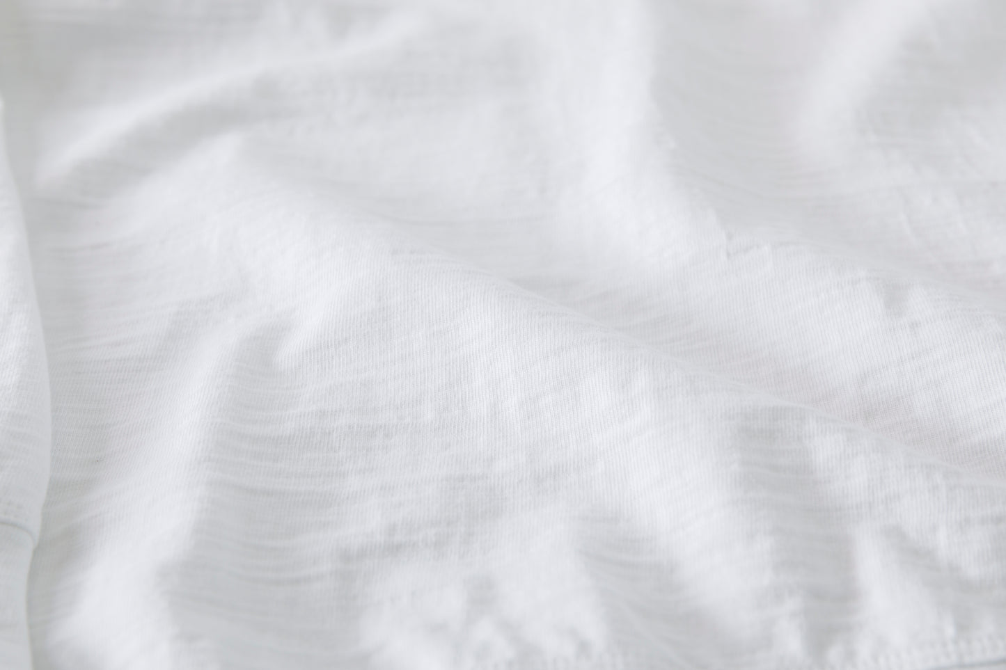 WONDER ROOM ESSE / The Line - White