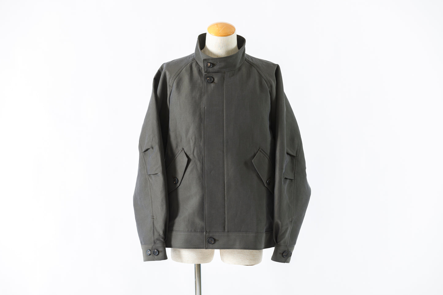 山内 / 26221 シルクコットンクロス・ジップジャケット - KHAKI