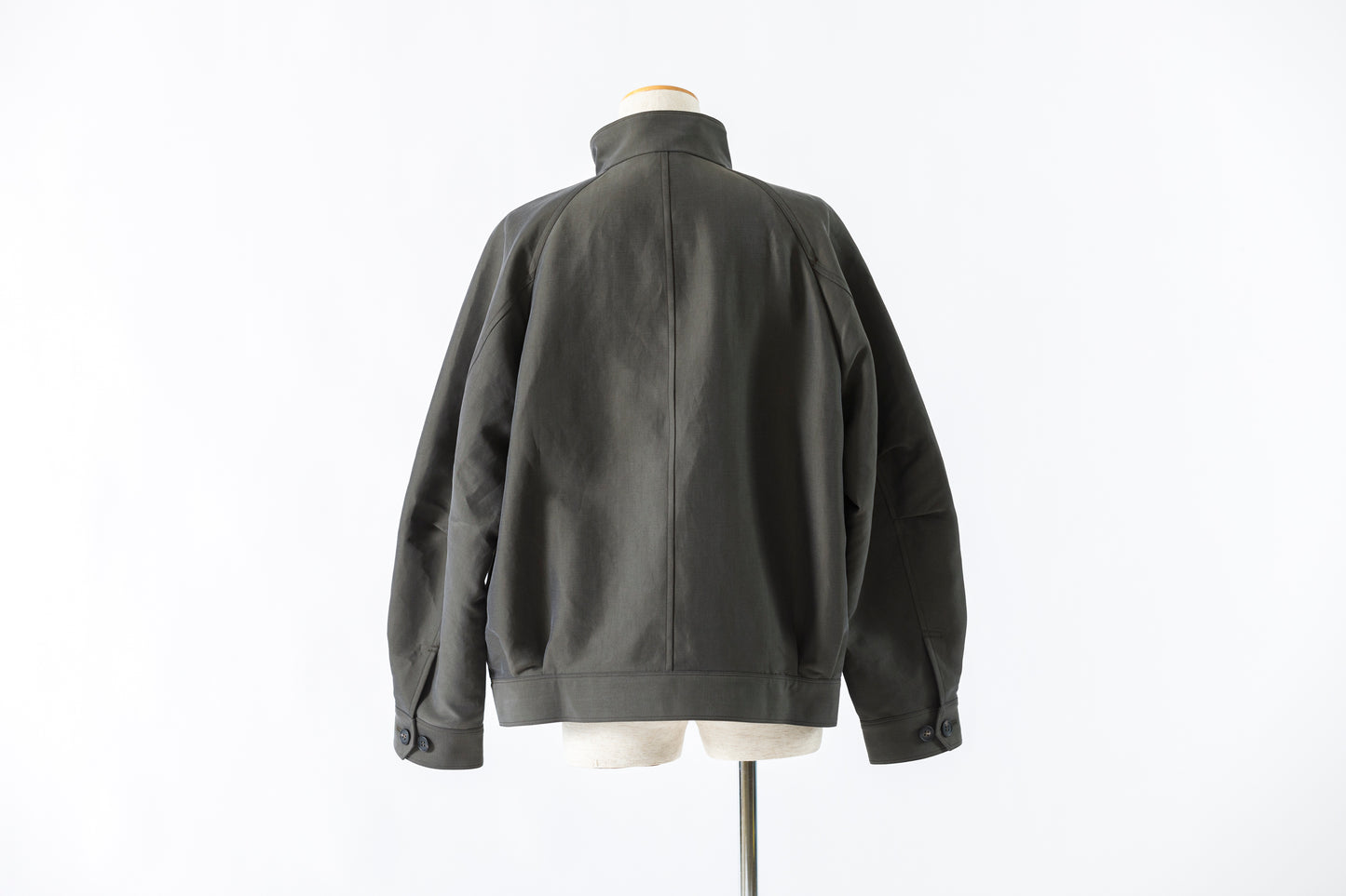 山内 / 26221 シルクコットンクロス・ジップジャケット - KHAKI