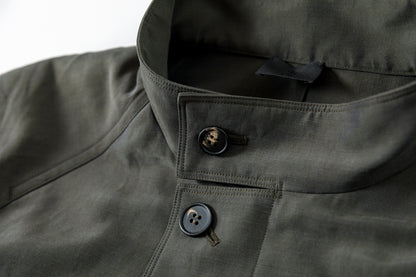 山内 / 26221 シルクコットンクロス・ジップジャケット - KHAKI
