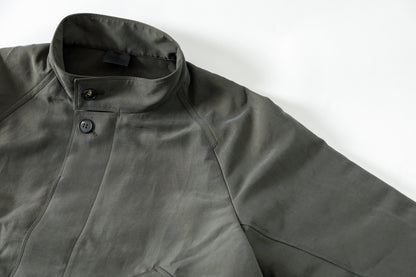 山内 / 26221 シルクコットンクロス・ジップジャケット - KHAKI