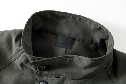 山内 / 26221 シルクコットンクロス・ジップジャケット - KHAKI
