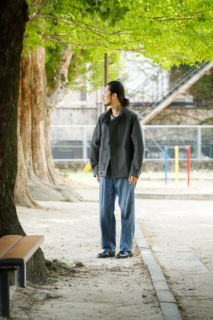 山内 / 26221 シルクコットンクロス・ジップジャケット - KHAKI