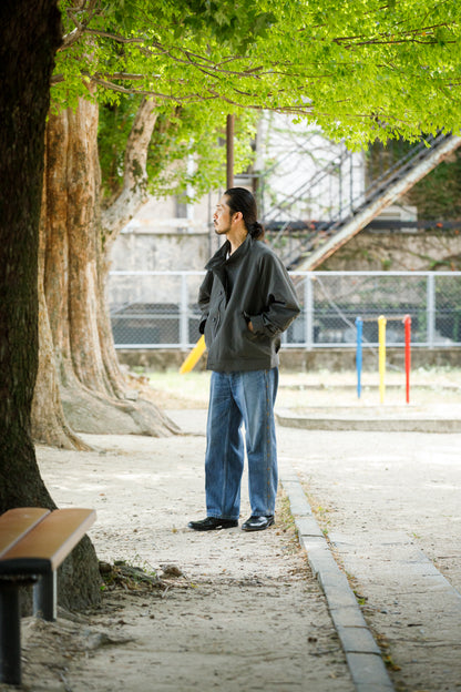山内 / 26221 シルクコットンクロス・ジップジャケット - KHAKI