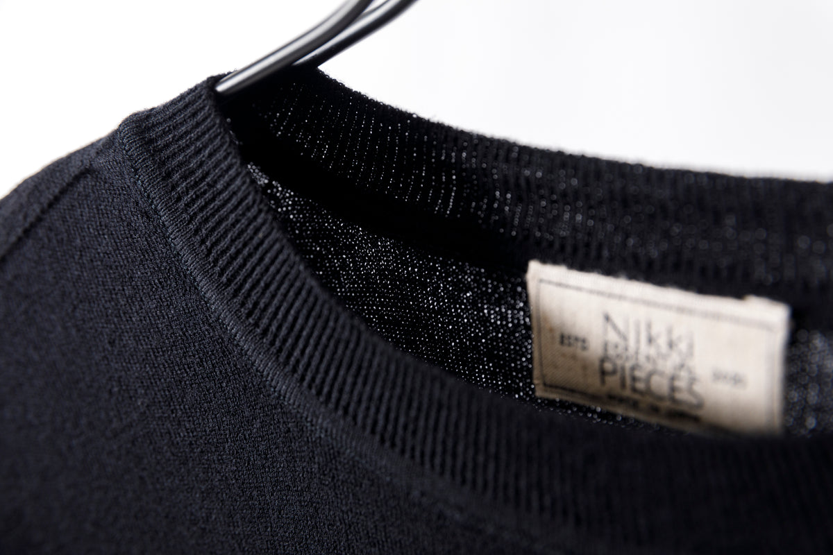 Nikki ESSENTIAL PIECE /  Wool Crewneck - Black