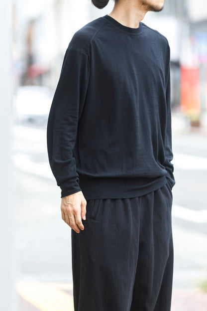 Nikki ESSENTIAL PIECE /  Wool Crewneck - Black