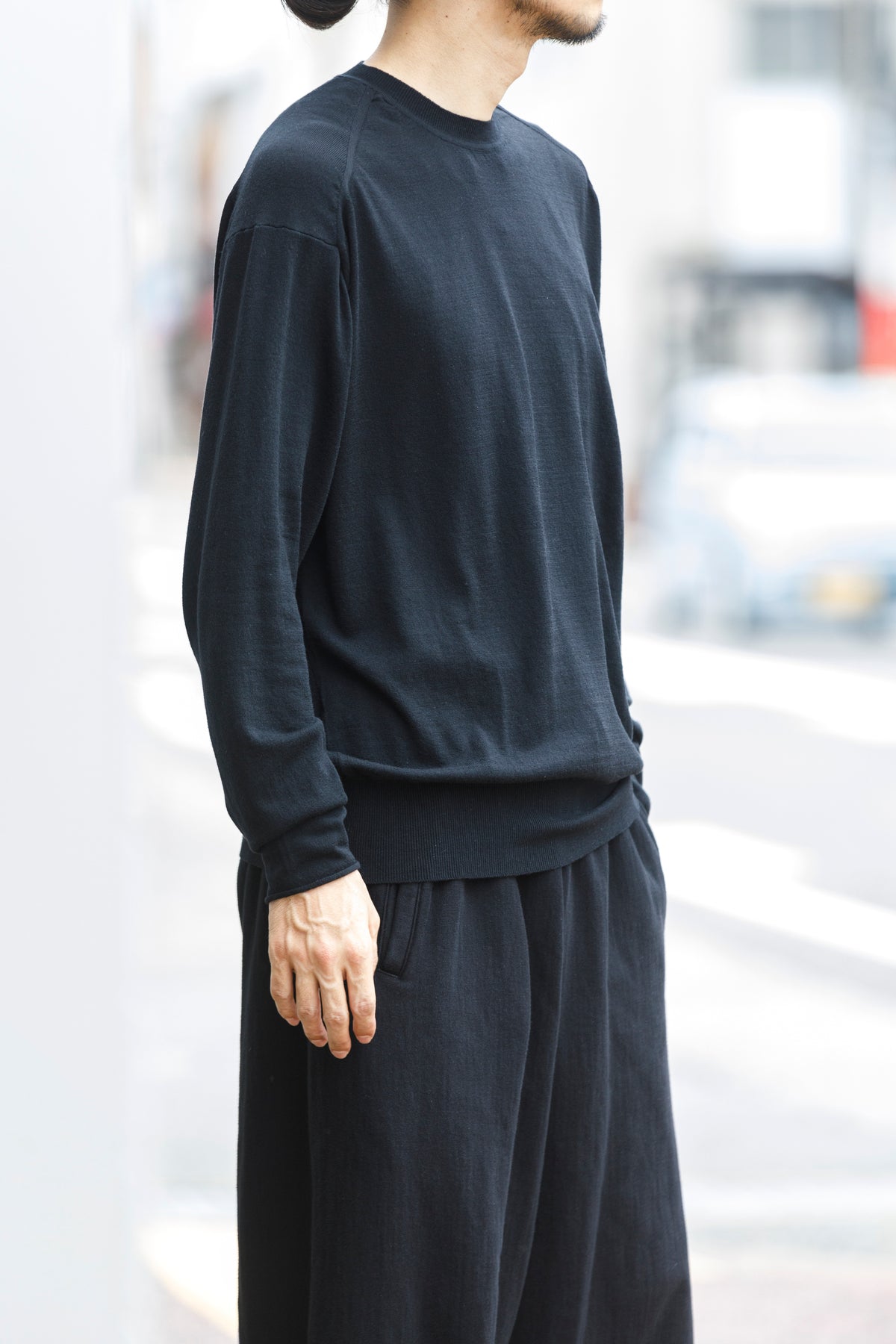 Nikki ESSENTIAL PIECE /  Wool Crewneck - Black