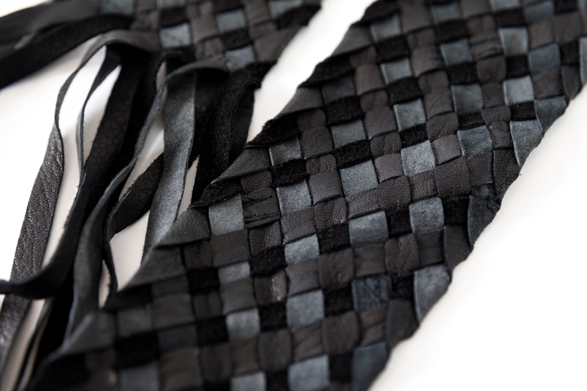 GOODKARMA DEVELOPMENT / Leather Stole “CASTRO” - Black