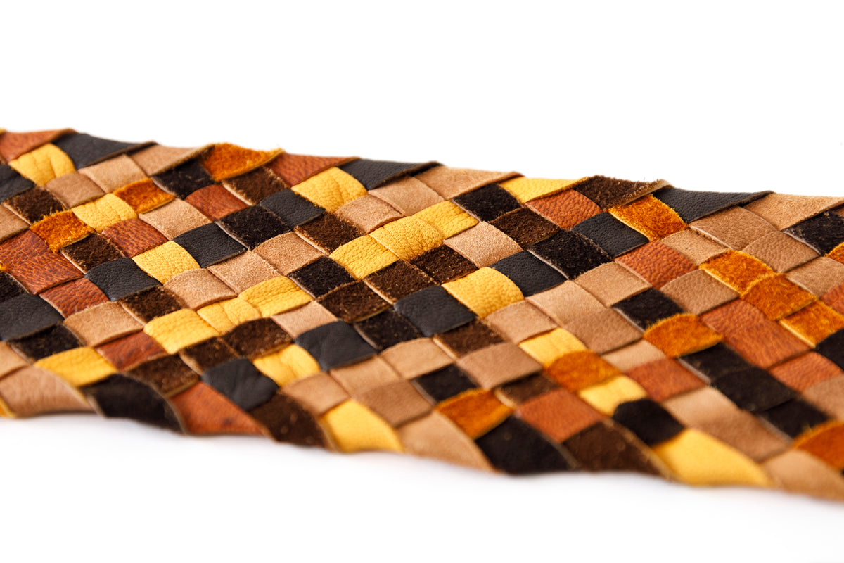 GOODKARMA DEVELOPMENT / Leather Stole “CASTRO” - Brown