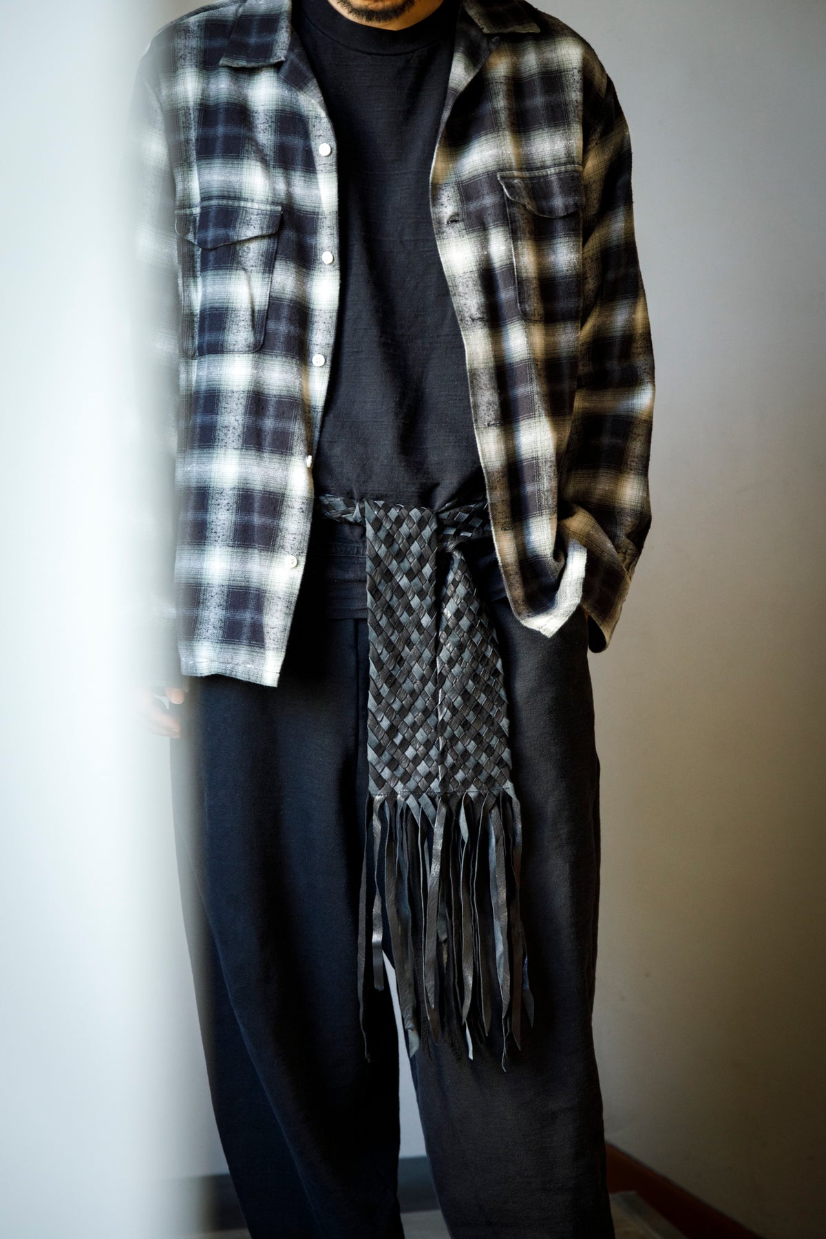 GOODKARMA DEVELOPMENT / Leather Stole “CASTRO” - Black