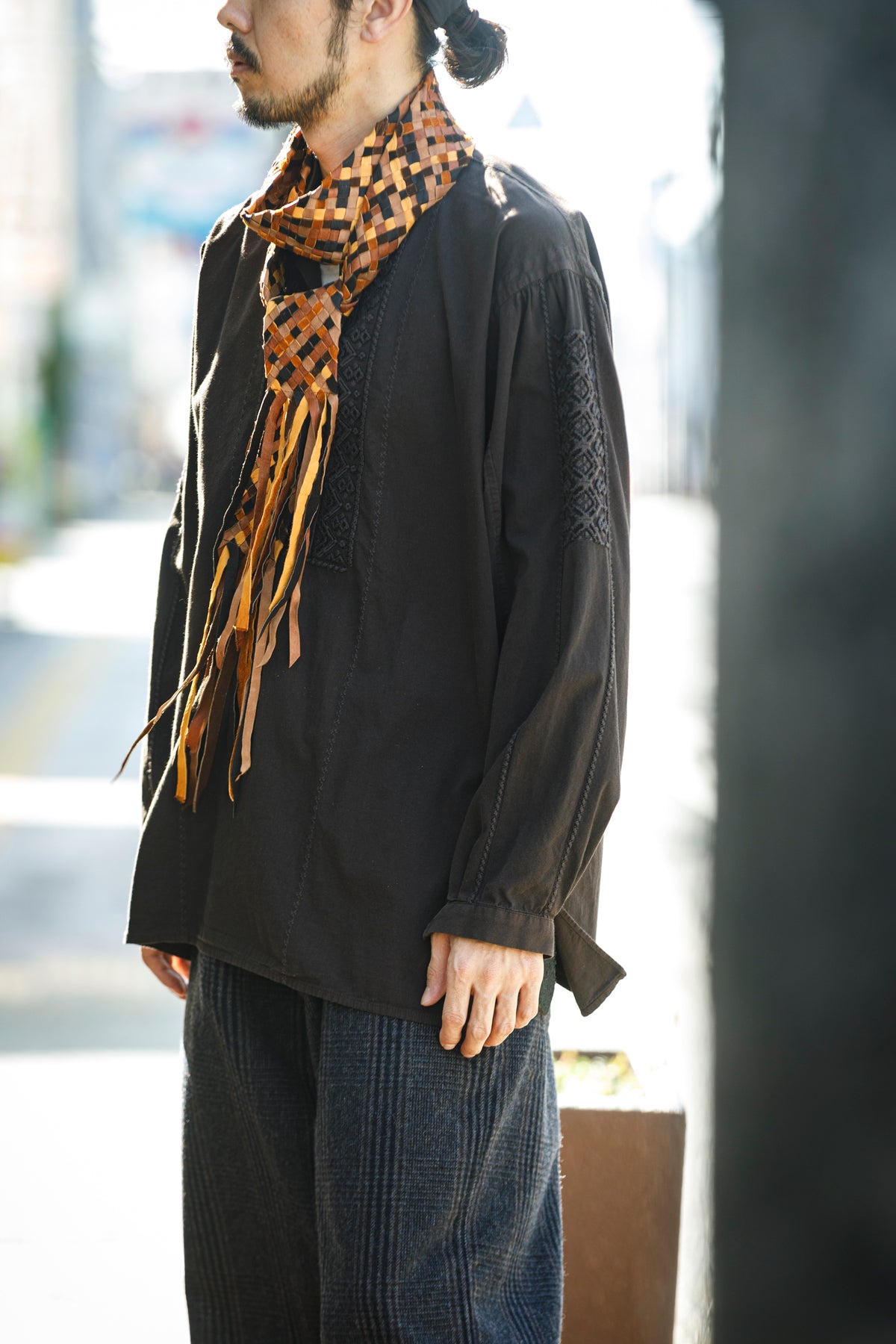 GOODKARMA DEVELOPMENT / Leather Stole “CASTRO” - Brown