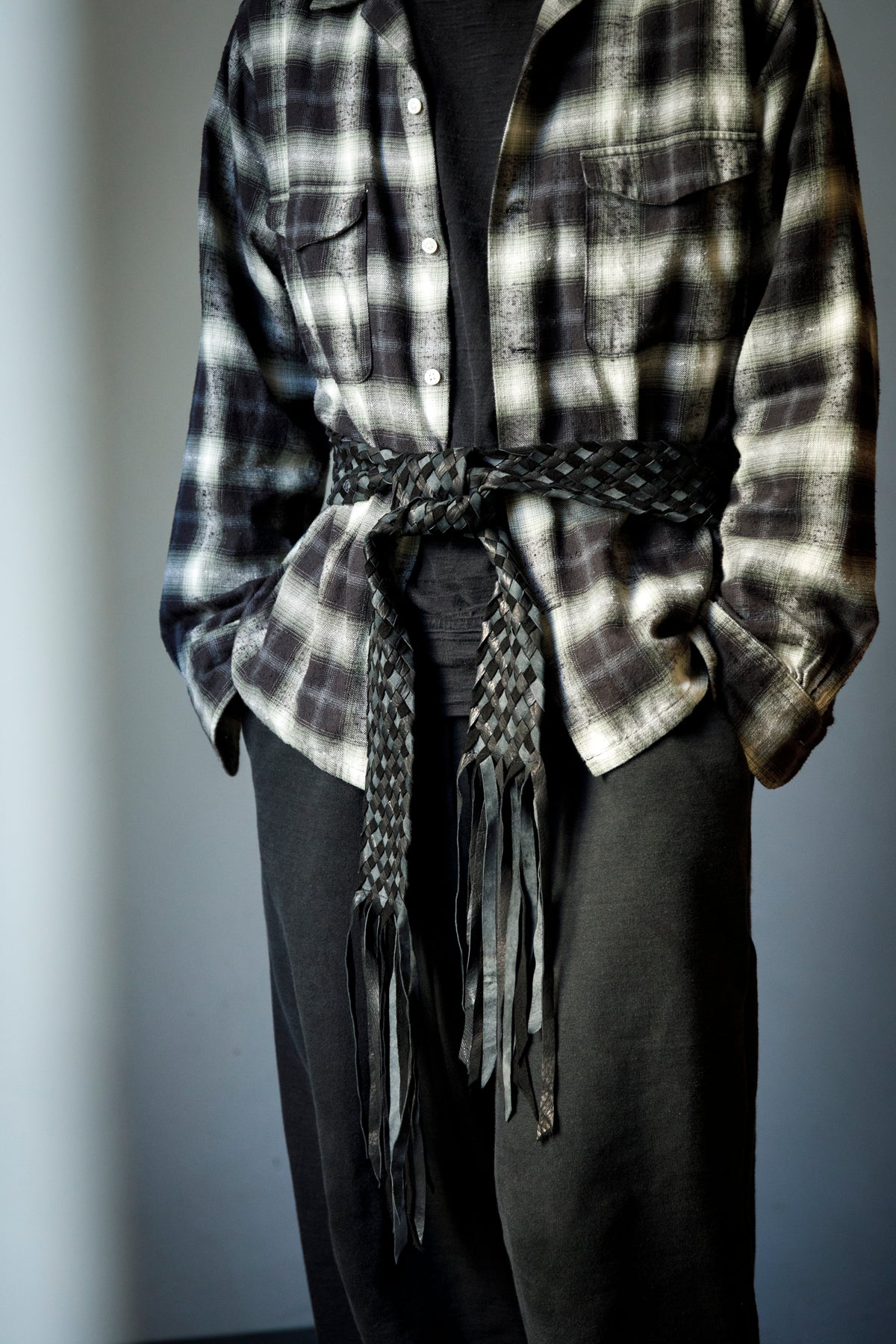 GOODKARMA DEVELOPMENT / Leather Stole “CASTRO” - Black