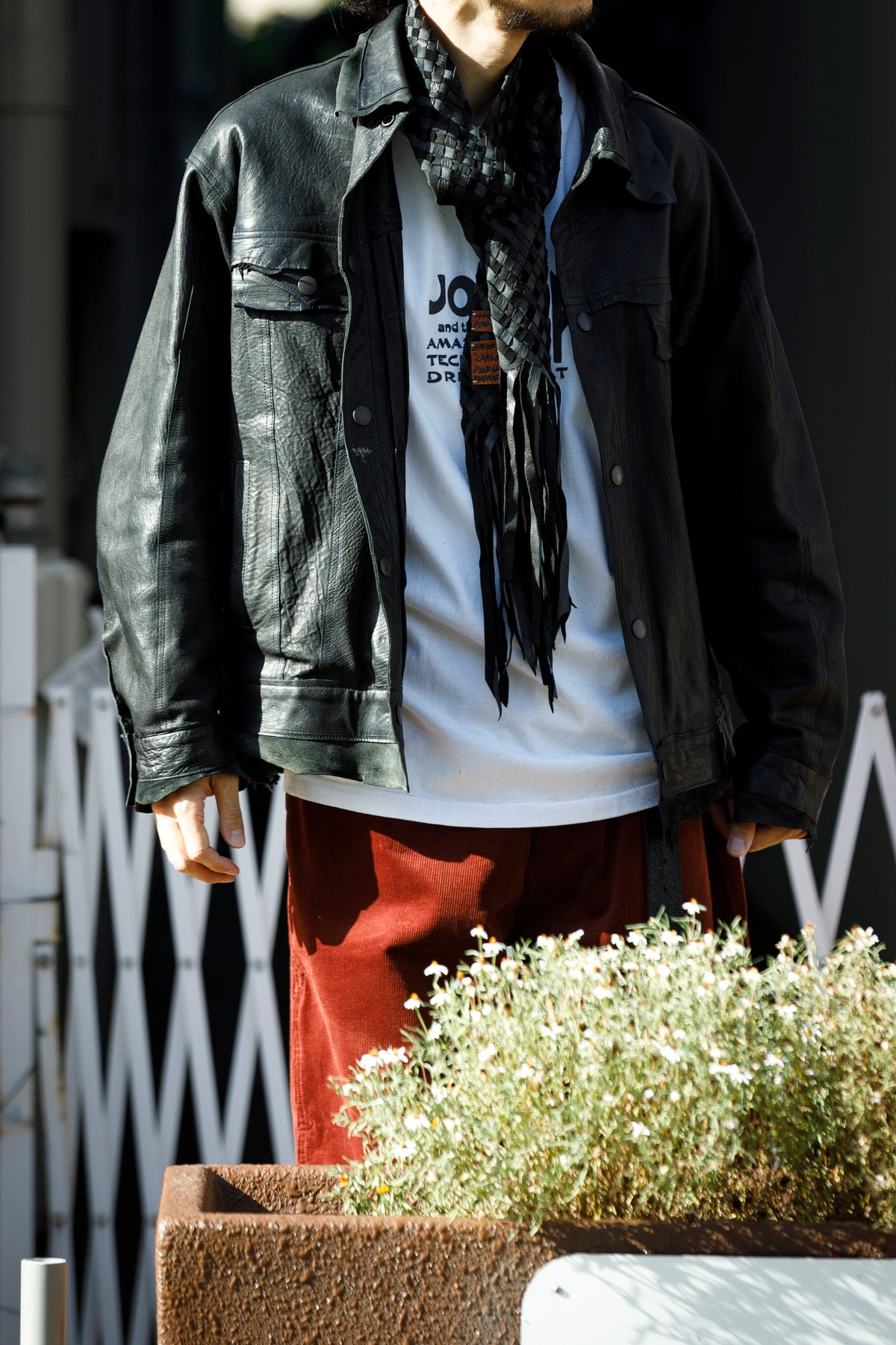 GOODKARMA DEVELOPMENT / Leather Stole “CASTRO” - Black