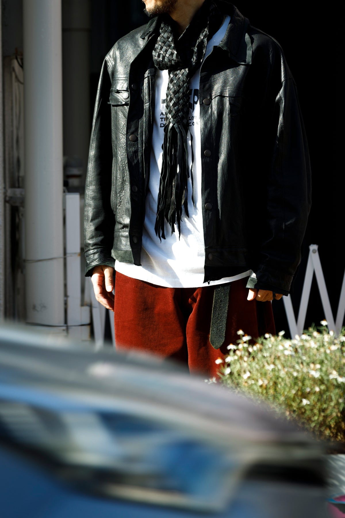 GOODKARMA DEVELOPMENT / Leather Stole “CASTRO” - Black