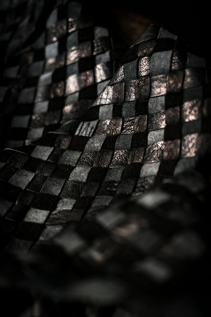 GOODKARMA DEVELOPMENT / Leather Stole “CASTRO” - Black