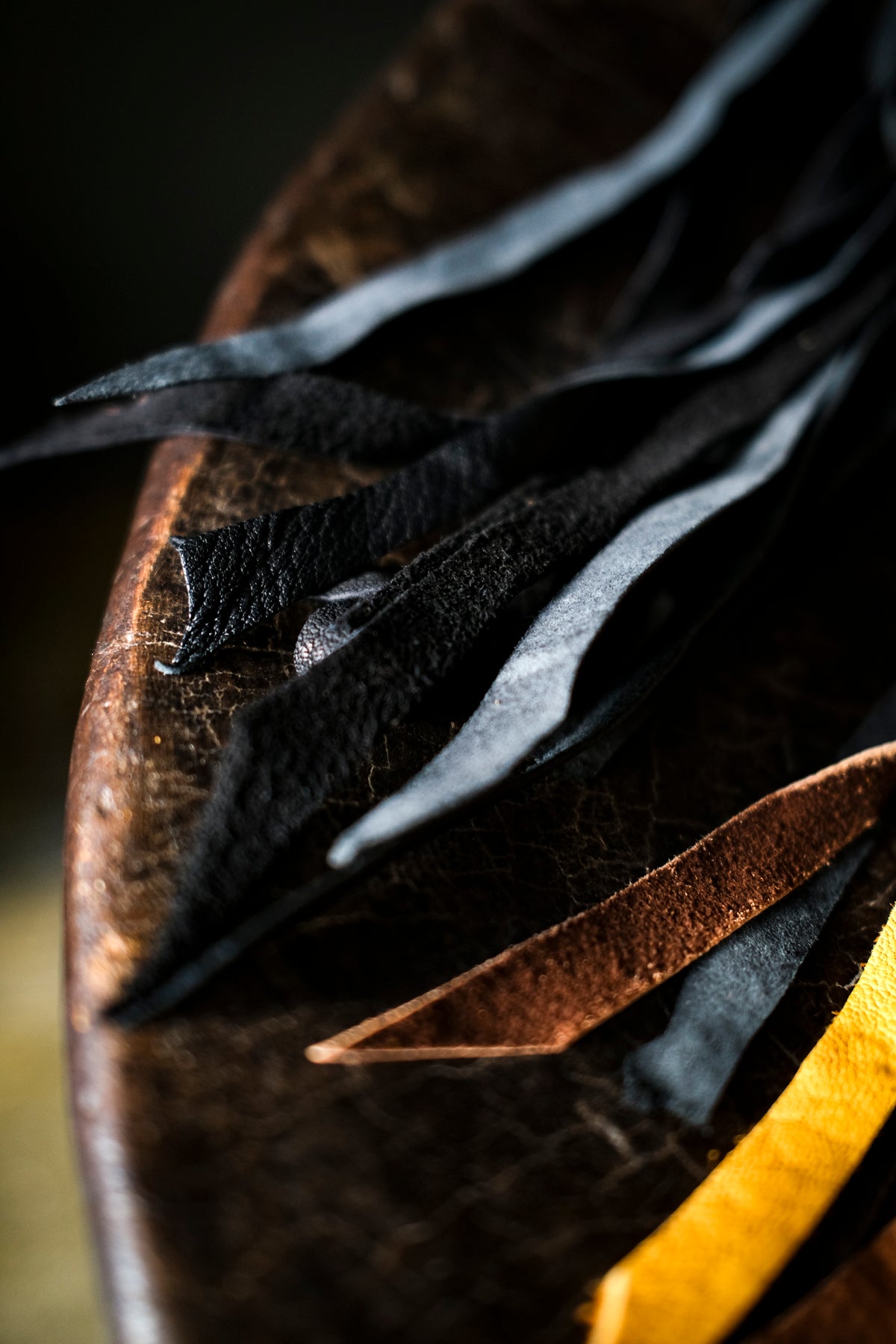 GOODKARMA DEVELOPMENT / Leather Stole “CASTRO” - Black