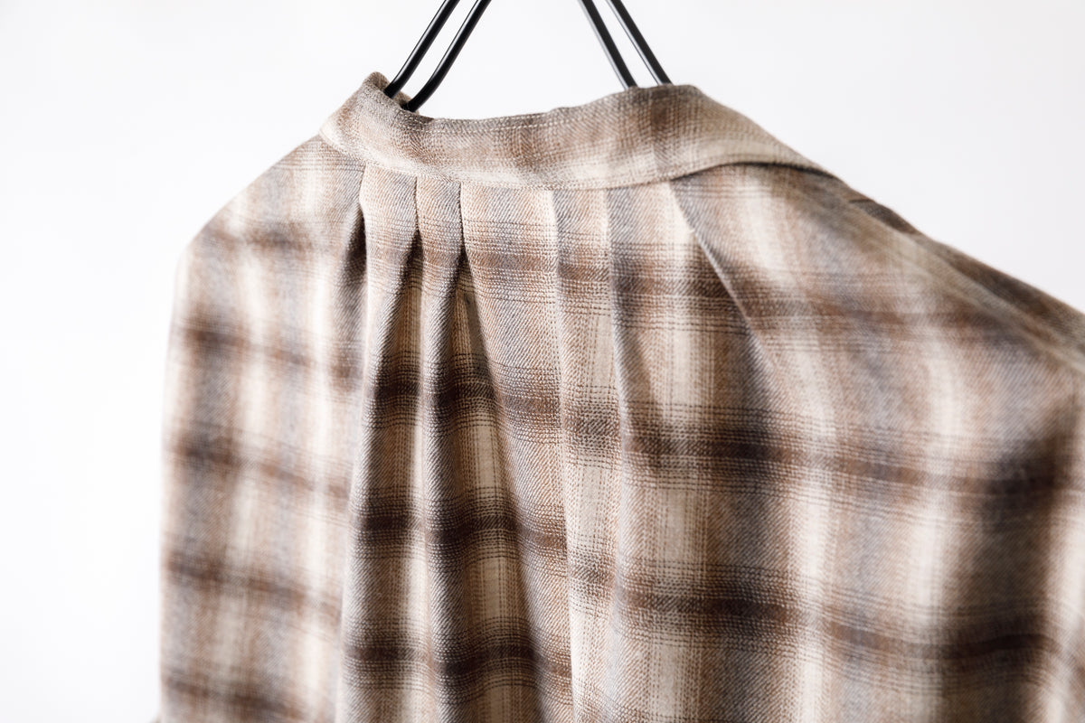 SARTO / WOOL OMBRE CHECK TUCKED SKIPPER SHIRT - IVORY × BROWN