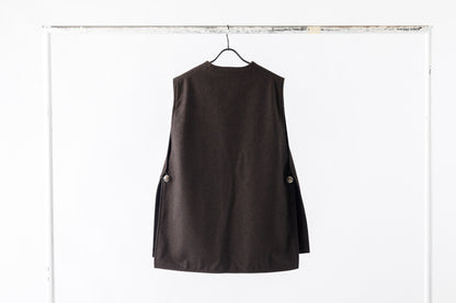 SARTO / MONGOLIAN LAMB SUEDE REVERSIBLE VEST - EVONY