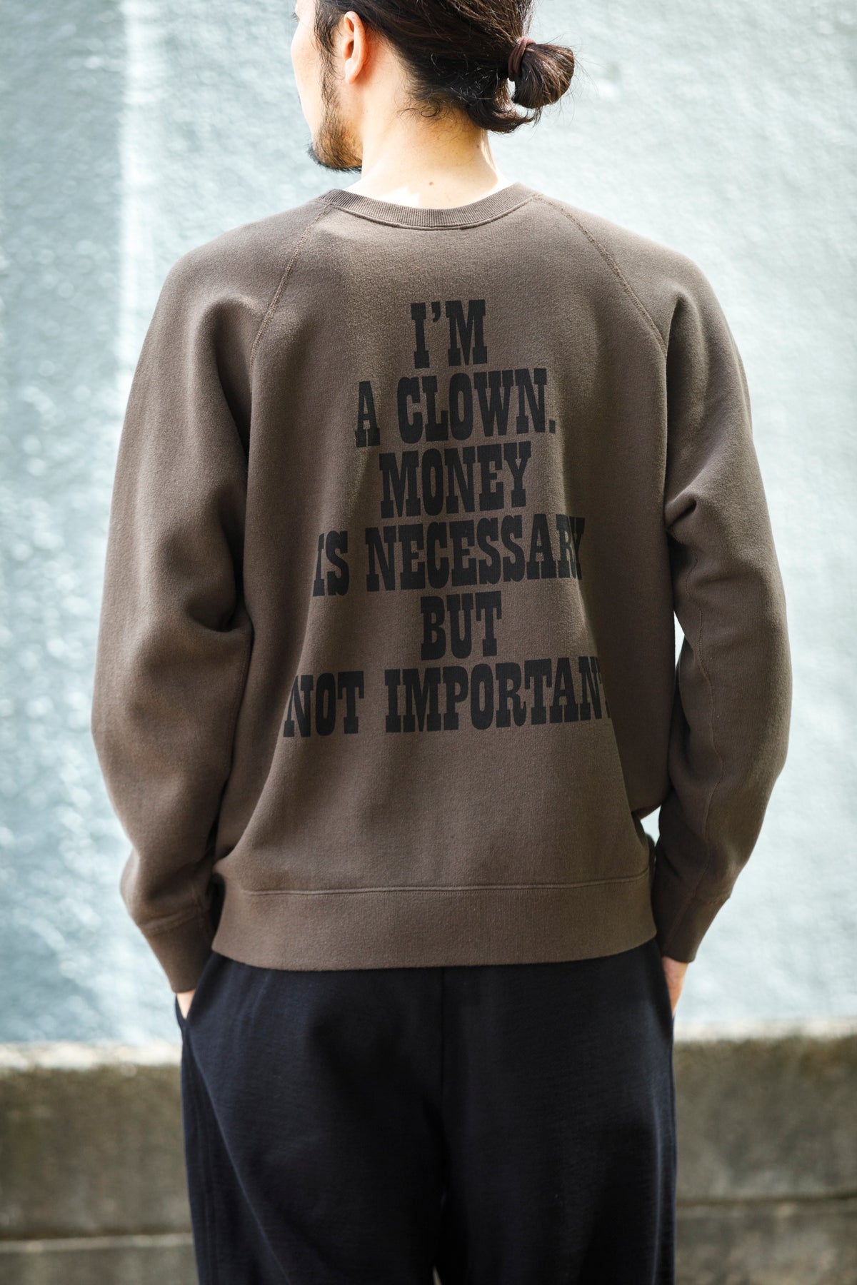 SARTO × J'ADORE GODARD / FILM DIRECTOR CREW NECK L/S - DARK BROWN
