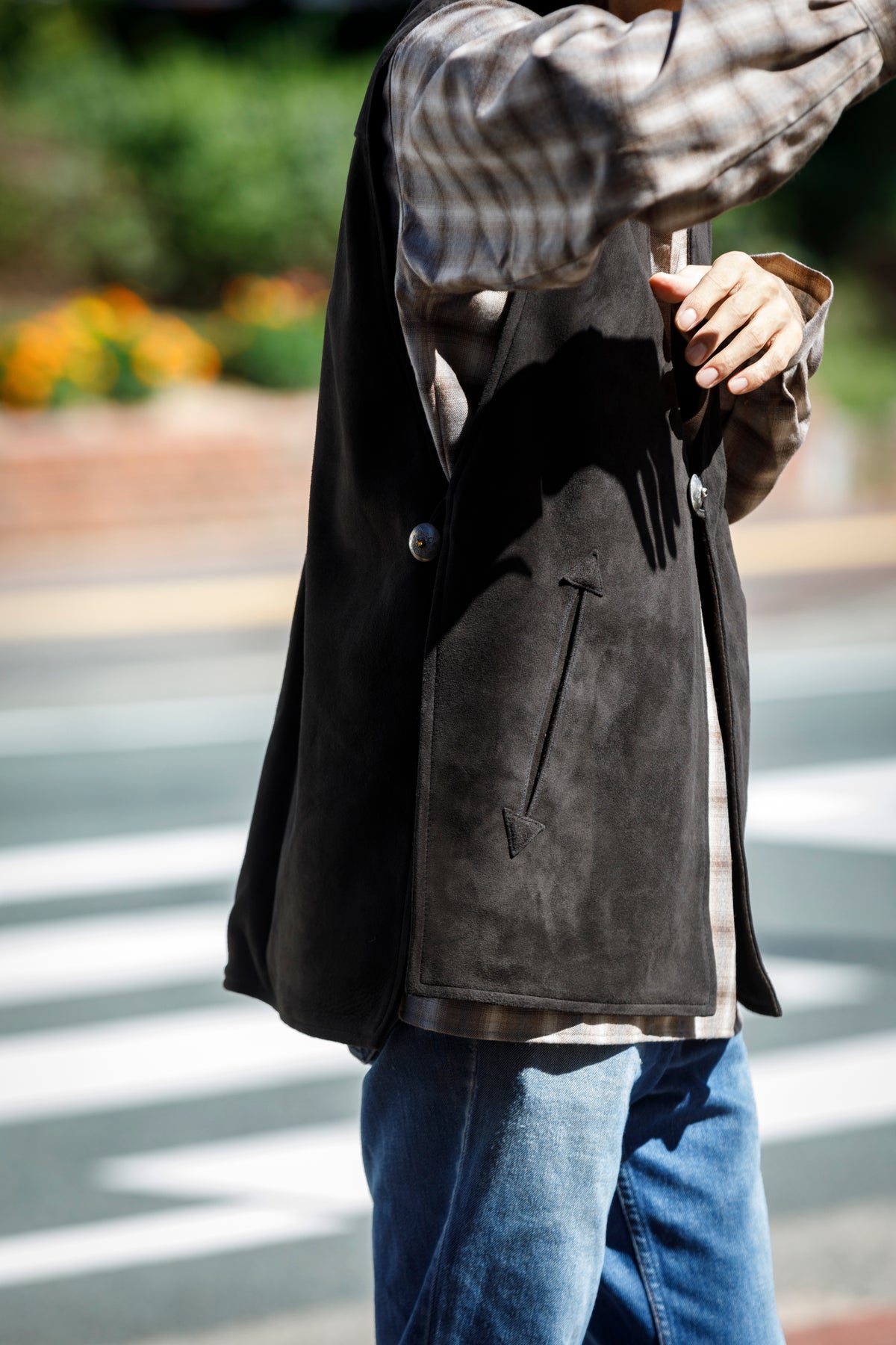 SARTO / MONGOLIAN LAMB SUEDE REVERSIBLE VEST - EVONY