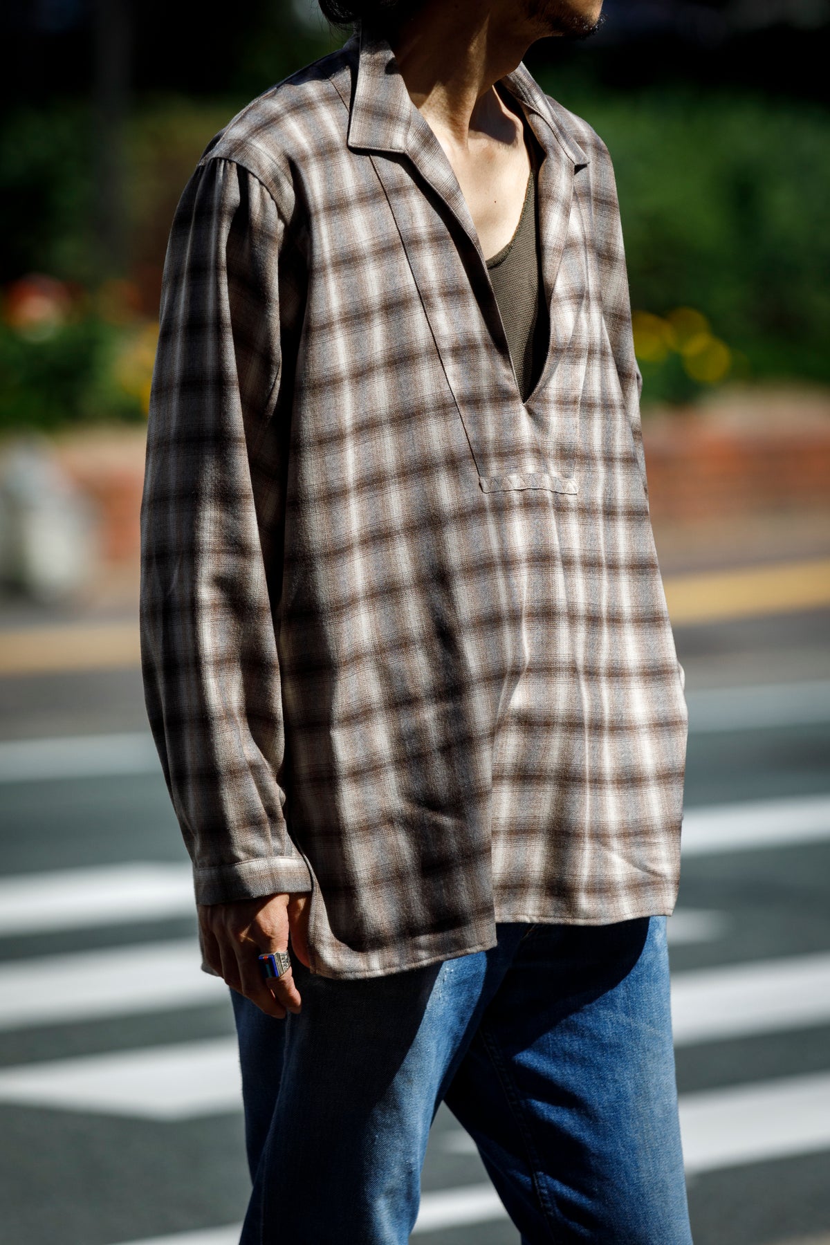SARTO / WOOL OMBRE CHECK TUCKED SKIPPER SHIRT - IVORY × BROWN