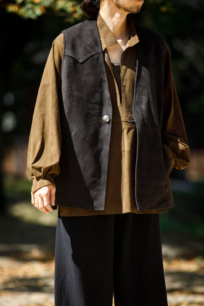 SARTO / MONGOLIAN LAMB SUEDE REVERSIBLE VEST - EVONY