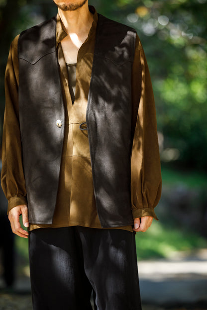 SARTO / MONGOLIAN LAMB SUEDE REVERSIBLE VEST - EVONY