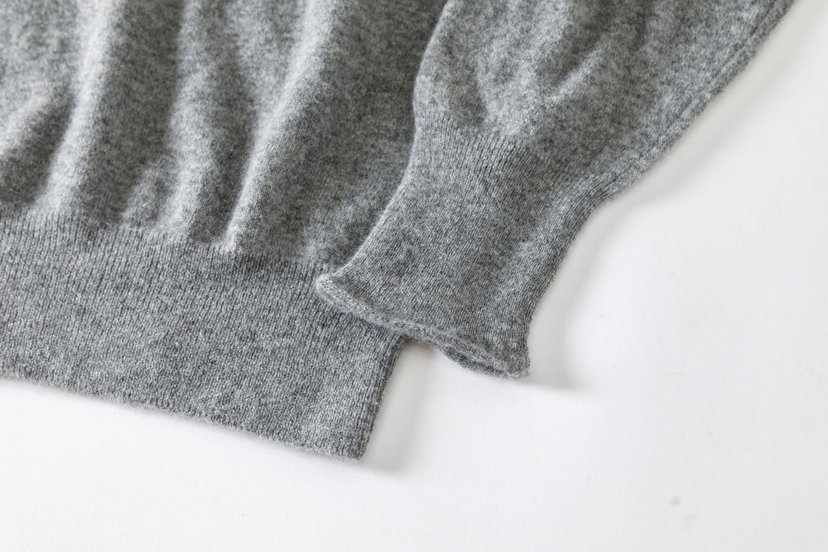Nikki ESSENTIAL PIECE / Lightweight All-yak Crewneck - Gray