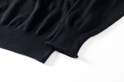 Nikki ESSENTIAL PIECE / Lightweight All-yak Crewneck - Black