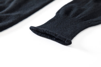 Nikki ESSENTIAL PIECE / Lightweight All-yak Crewneck - Black