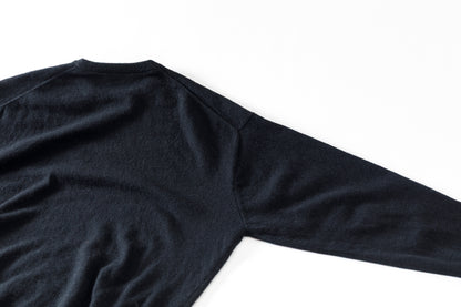 Nikki ESSENTIAL PIECE / Lightweight All-yak Crewneck - Black