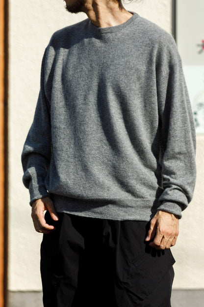 Nikki ESSENTIAL PIECE / Lightweight All-yak Crewneck - Gray