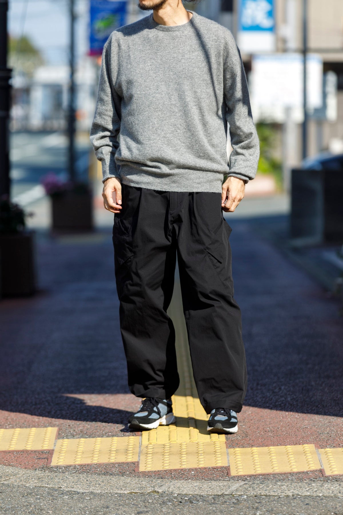 Nikki ESSENTIAL PIECE / Lightweight All-yak Crewneck - Gray