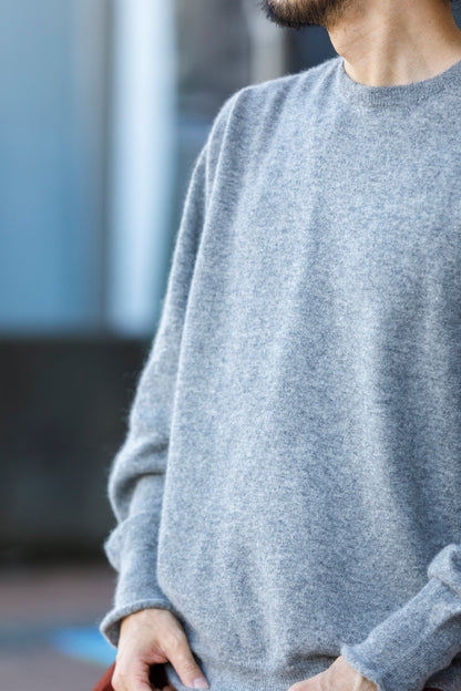 Nikki ESSENTIAL PIECE / Lightweight All-yak Crewneck - Gray